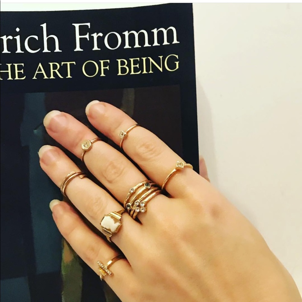 Meet your Posher, Cj